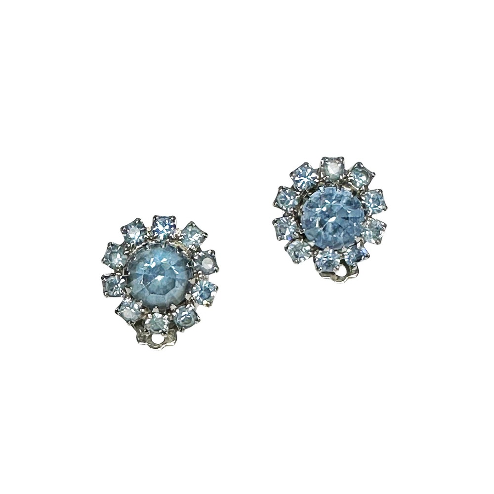 VINTAGE 1950's Blue Crystal Round Clip-on Earrings • Baby blue, silver tone